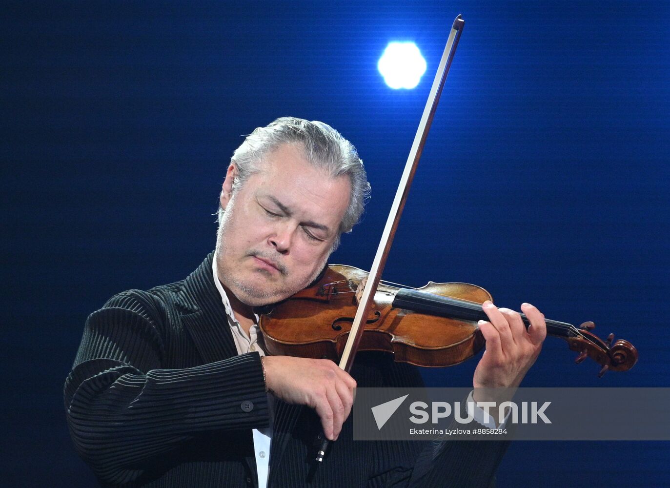 Russia Winter International Arts Festival