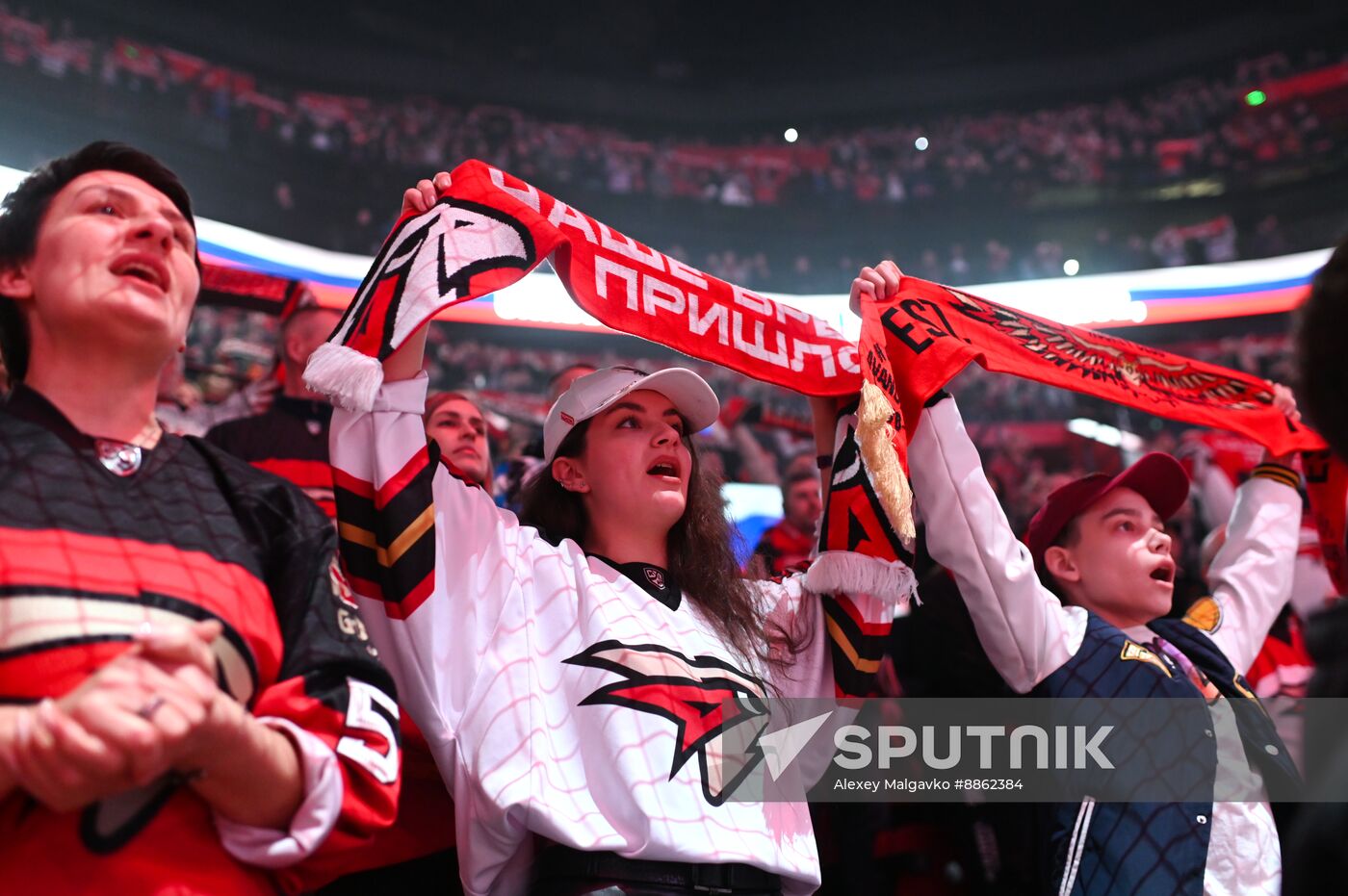 Russia Ice Hockey Kontinental League Avangard - Metallurg