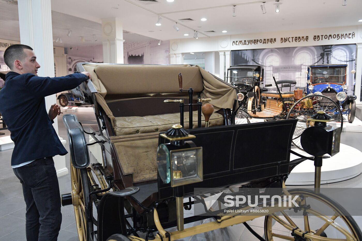 Russia First Domestic Automobile Replica