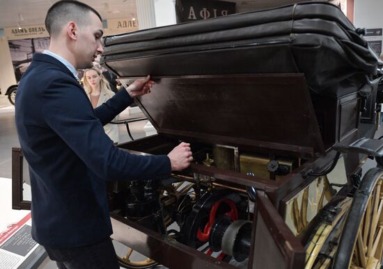 Russia First Domestic Automobile Replica