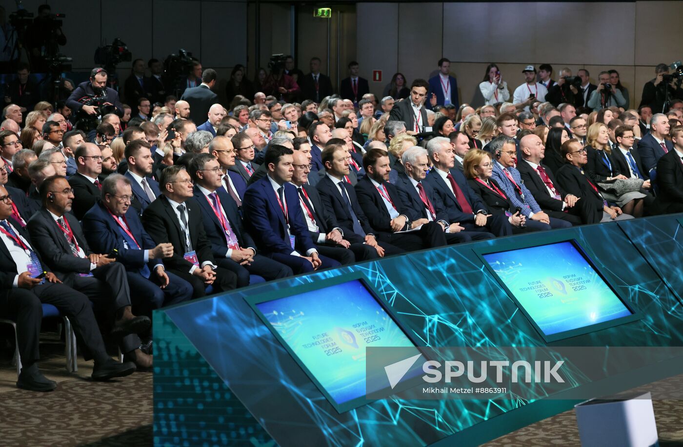 Russia Putin Future Technologies Forum