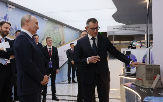 Russia Putin Future Technologies Forum