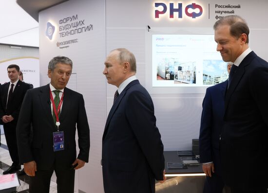 Russia Putin Future Technologies Forum