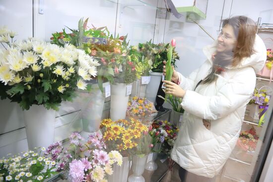 Russia Flower Growing