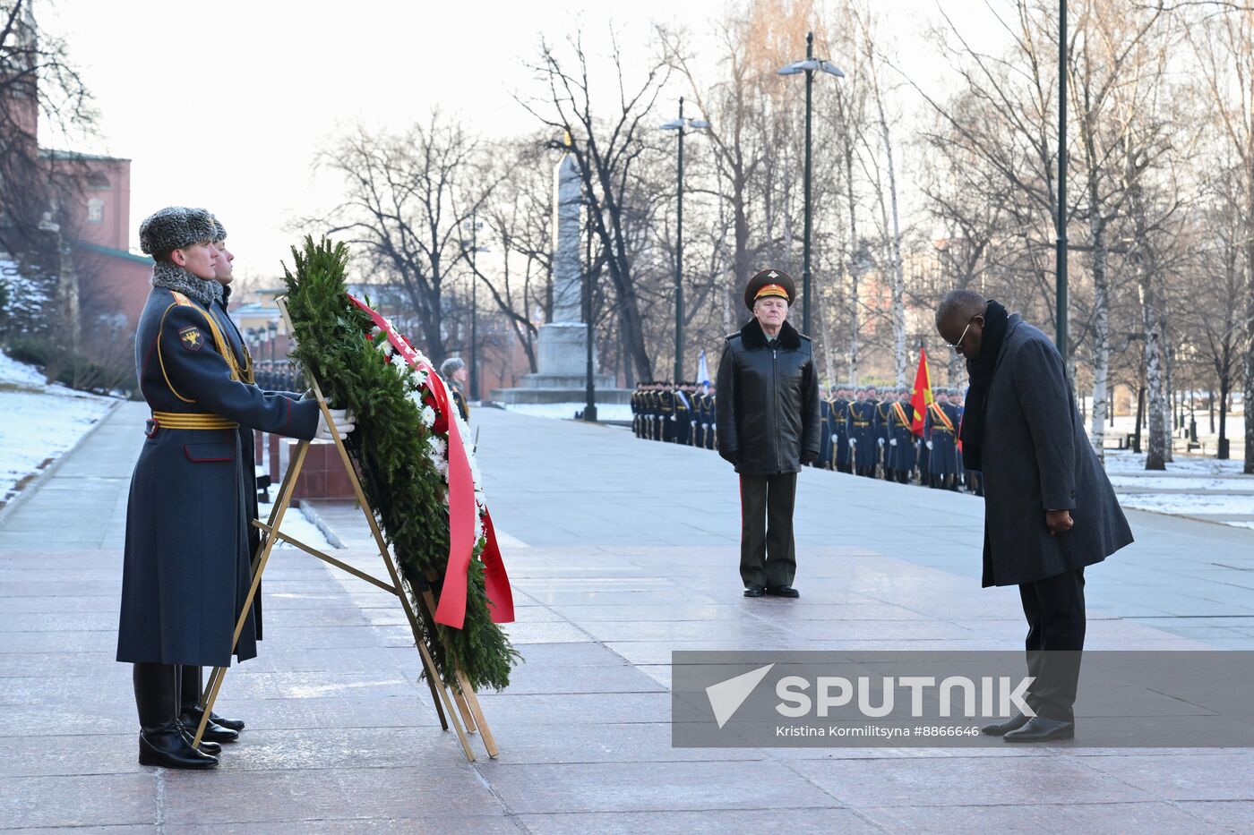 Russia Guinea Bissau Wreath Laying