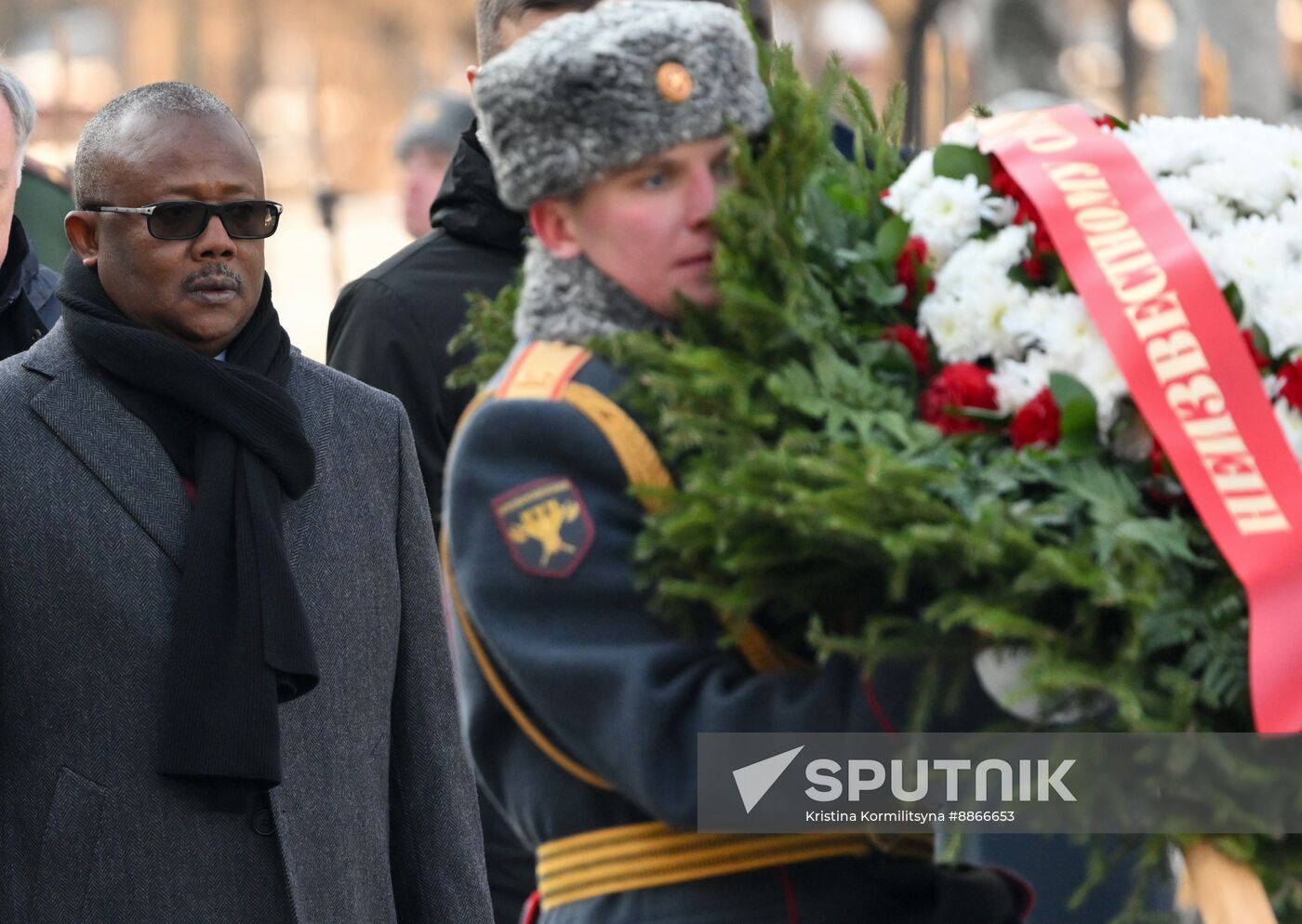 Russia Guinea Bissau Wreath Laying