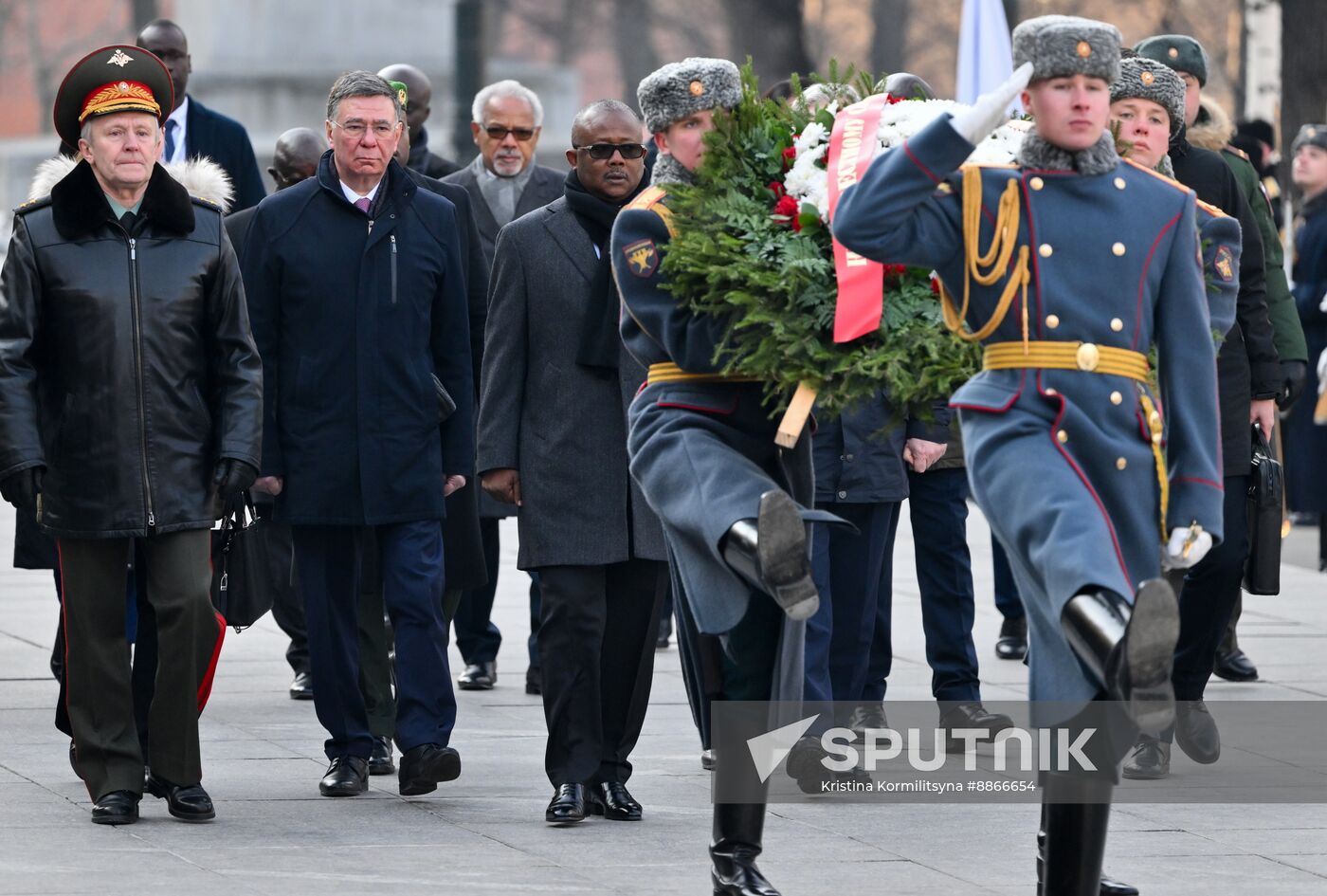 Russia Guinea Bissau Wreath Laying