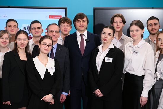 Center: Russian Minister of Education Sergei Kravtsov at the Great Victory Global School Olympiad held at Secondary School No. 281 in Moscow. Location: Russia, Moscow. Author: Ramil Sitdikov/Sputnik. Great Victory Global School Olympiad