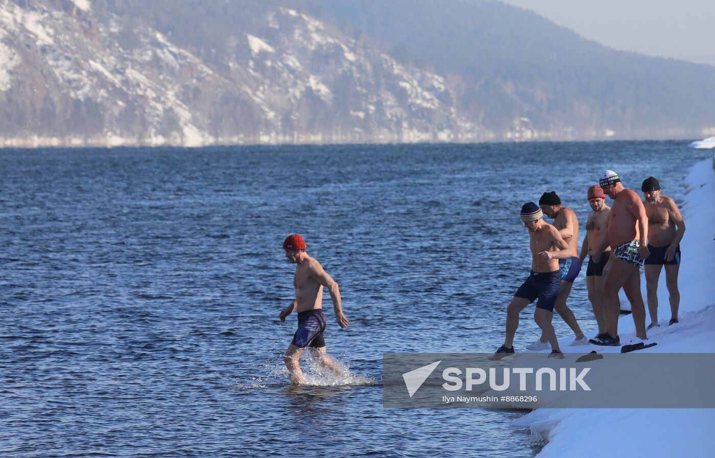 Russia Siberia Winter Swimming
