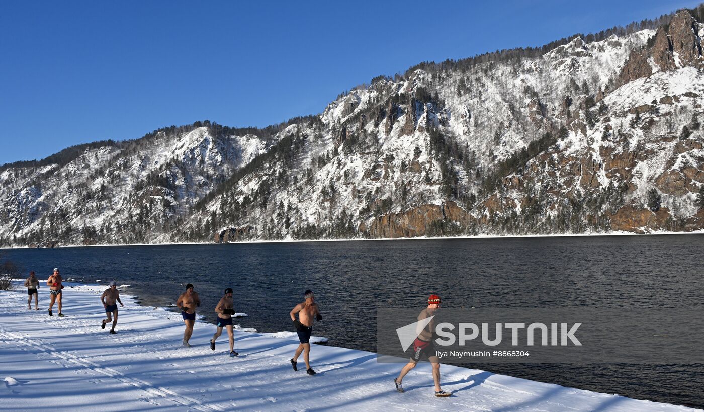 Russia Siberia Winter Swimming