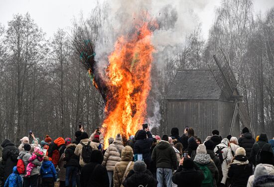 Belarus Maslenitsa Celebration