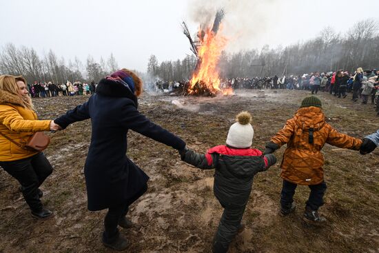 Belarus Maslenitsa Celebration