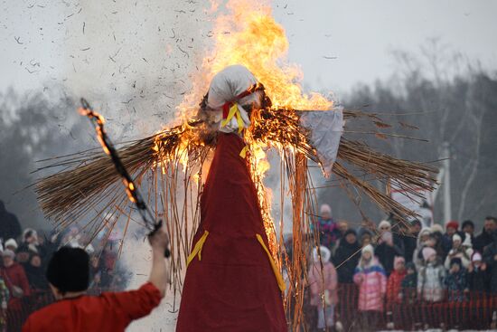 Russia Maslenitsa Celebration