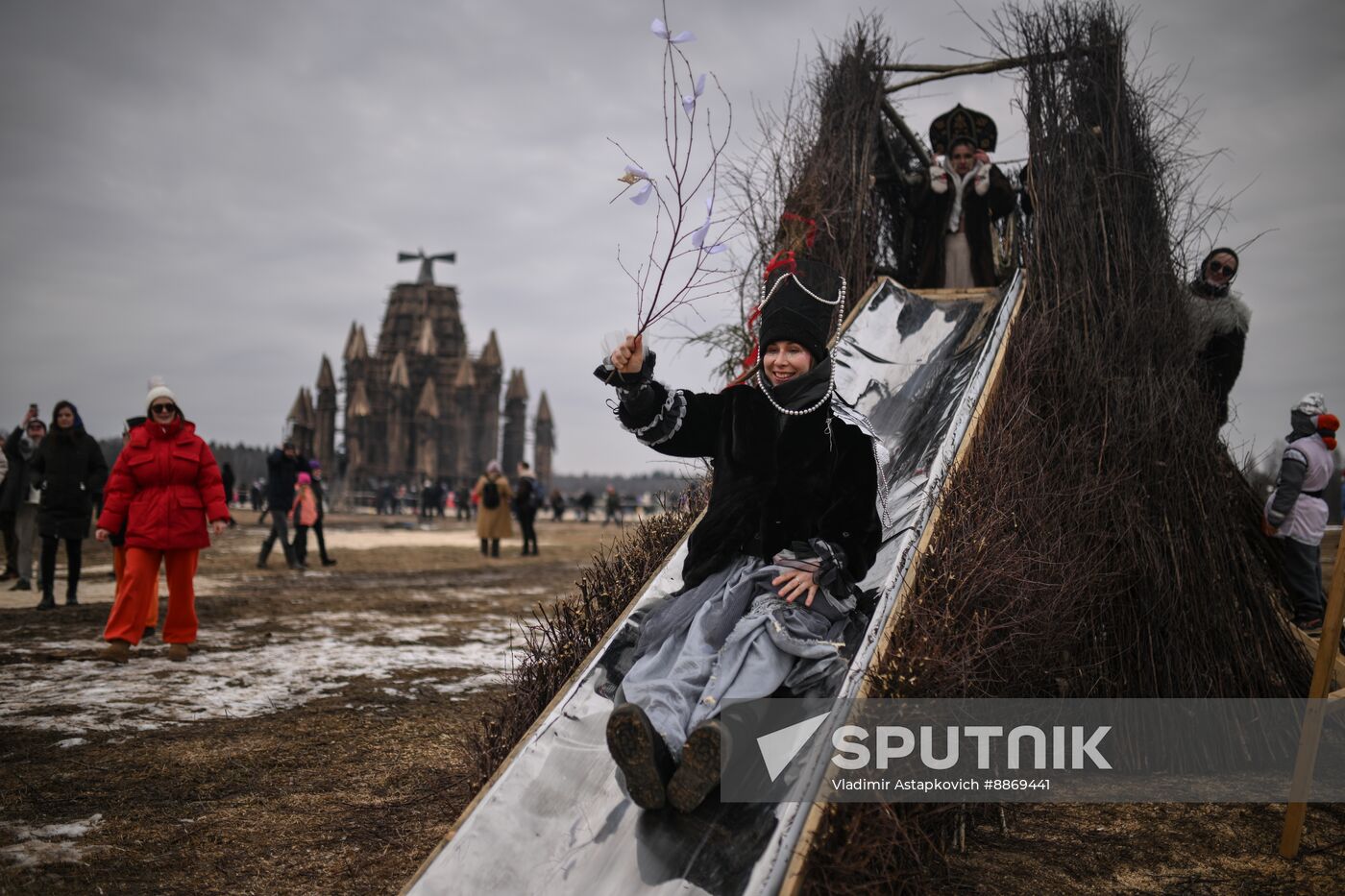 Russia Maslenitsa Celebration Nikola Lenivets