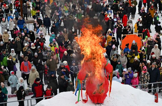 Russia Maslenitsa Celebration