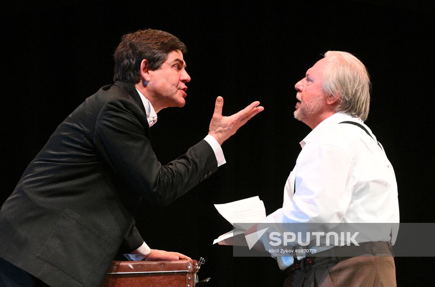 Russia Theatre Good Bye Compere
