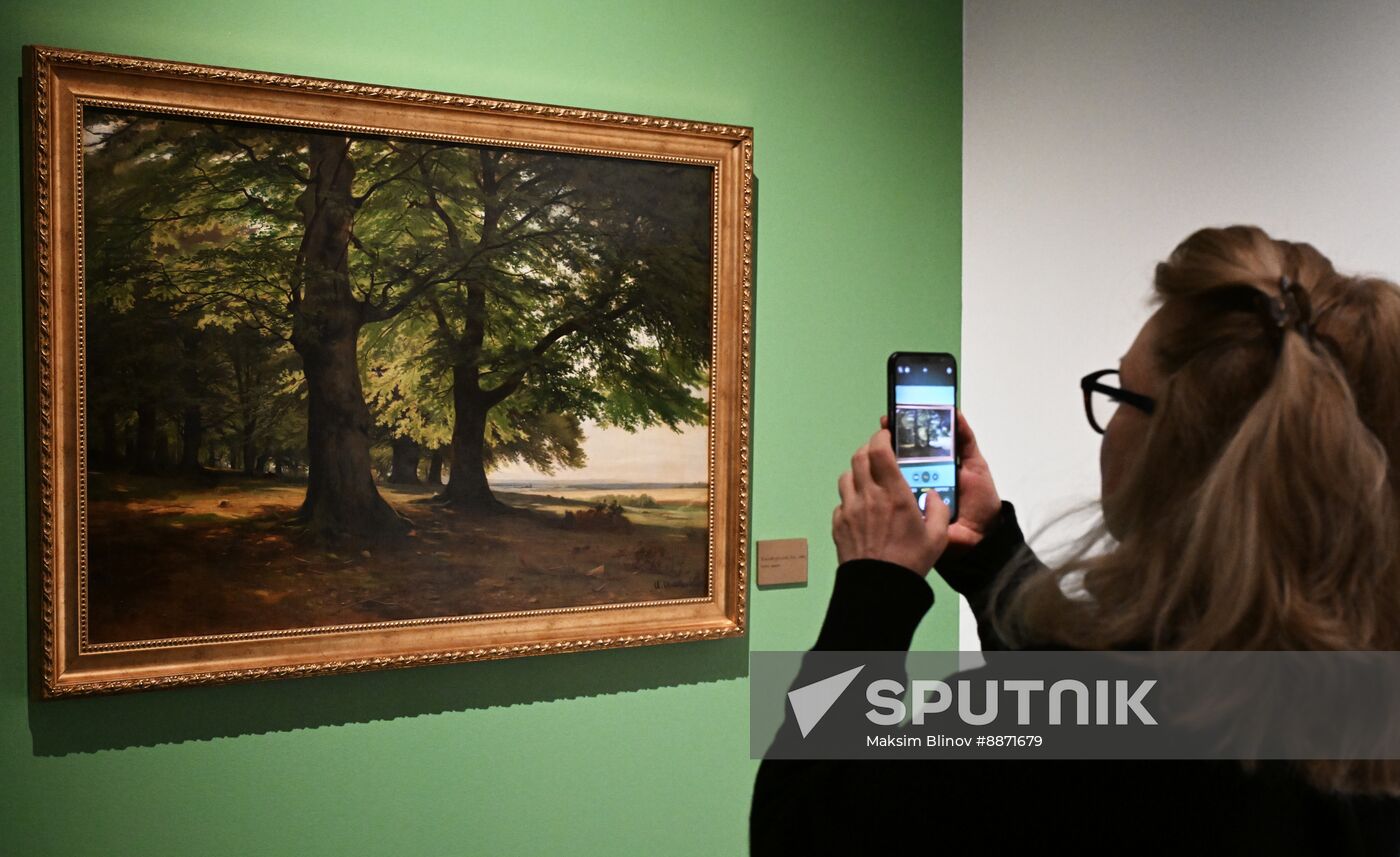 Russia Art Shishkin Exhibition