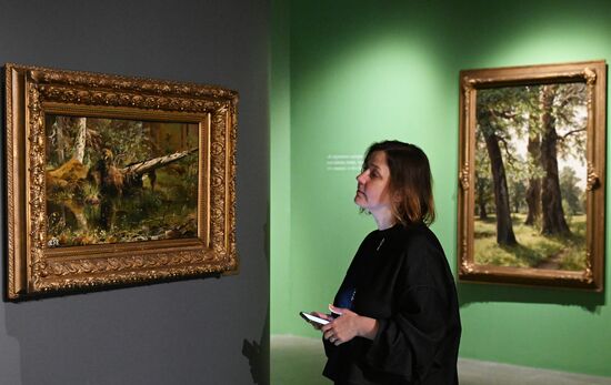Russia Art Shishkin Exhibition