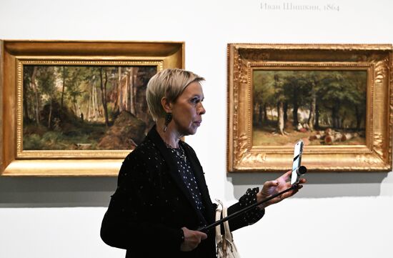 Russia Art Shishkin Exhibition