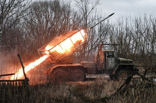 Russia Ukraine Kursk Attack Artillery Unit