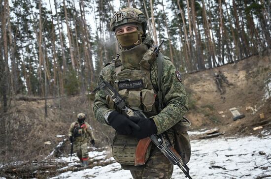 Russia Ukraine Kursk Attack Combat Training