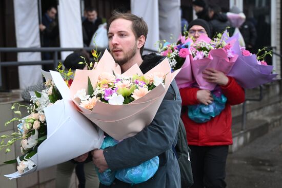 Russia Women’s Day Flowers Selling