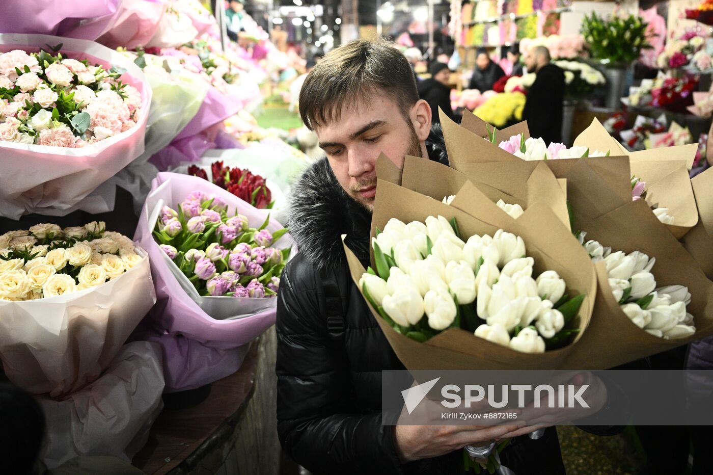 Russia Women’s Day Flowers Selling