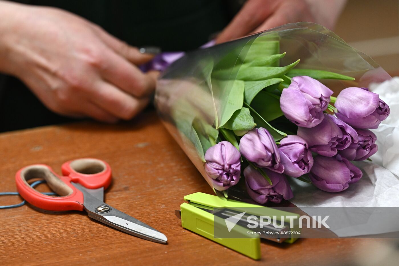 Russia Women’s Day Flowers Selling