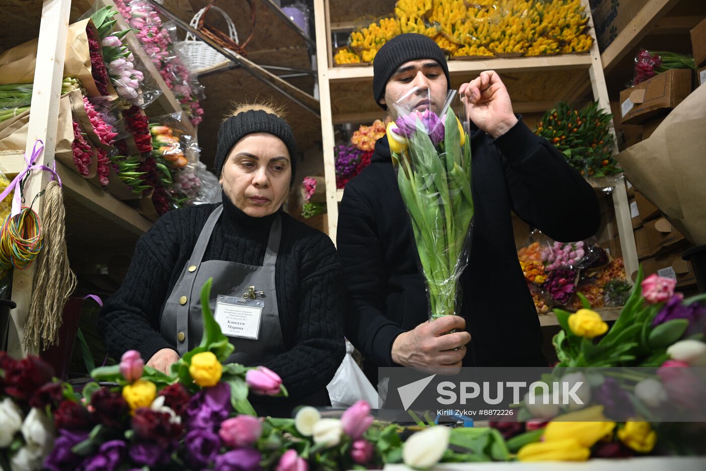 Russia Women’s Day Flowers Selling