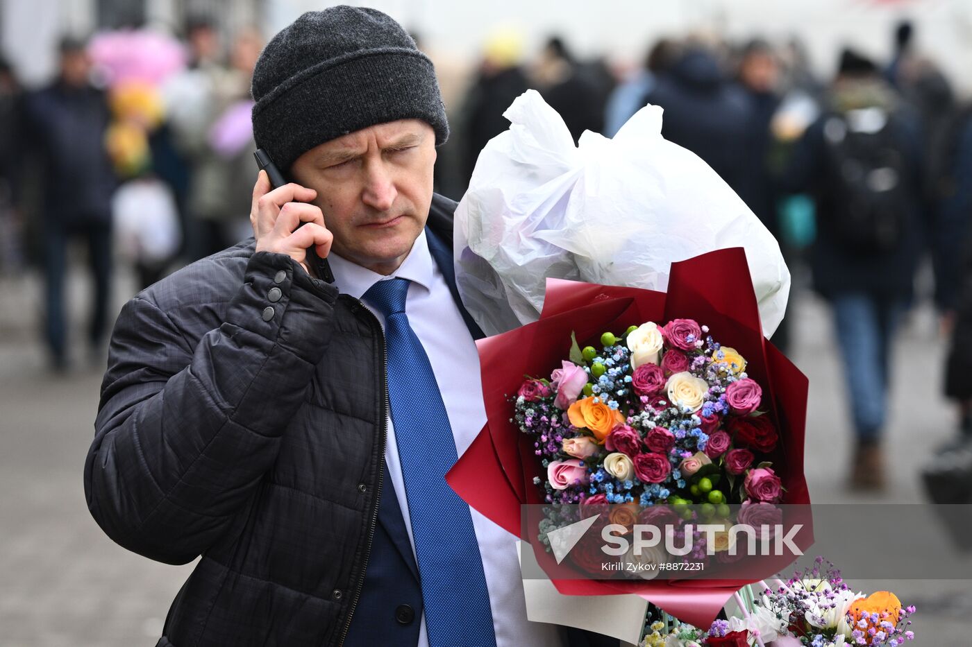 Russia Women’s Day Flowers Selling