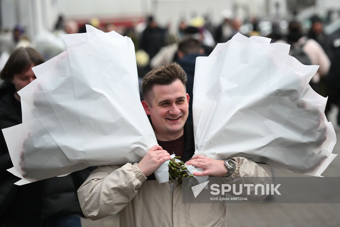 Russia Women’s Day Flowers Selling