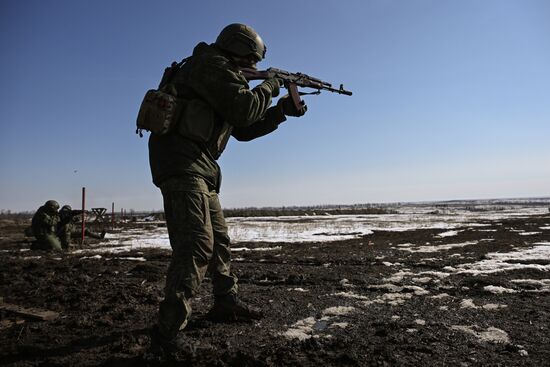 Russia Ukraine Military Operation Troops Training