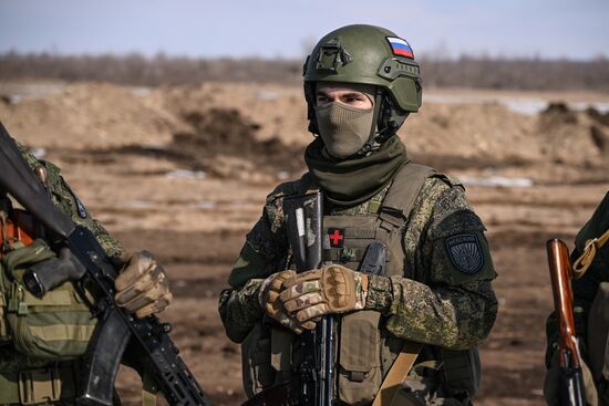 Russia Ukraine Military Operation Troops Training