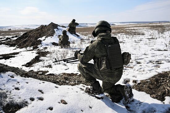 Russia Ukraine Military Operation Troops Training