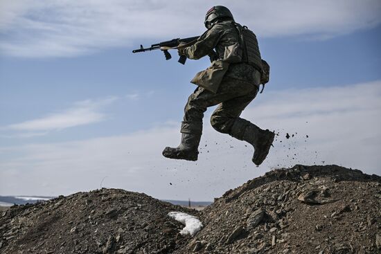 Russia Ukraine Military Operation Troops Training