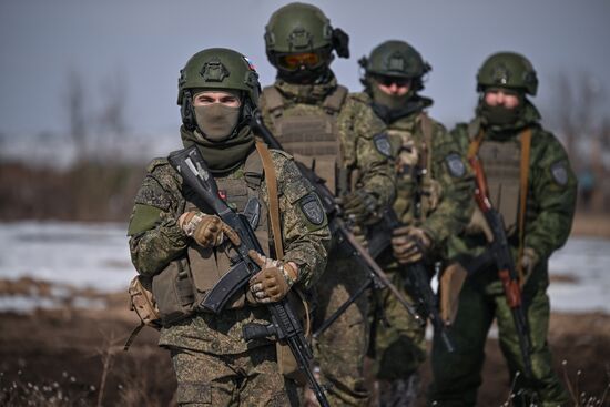 Russia Ukraine Military Operation Troops Training