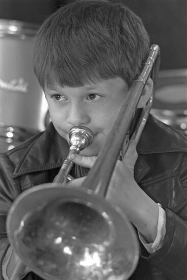 Seven Simeons family amateur jazz ensemble