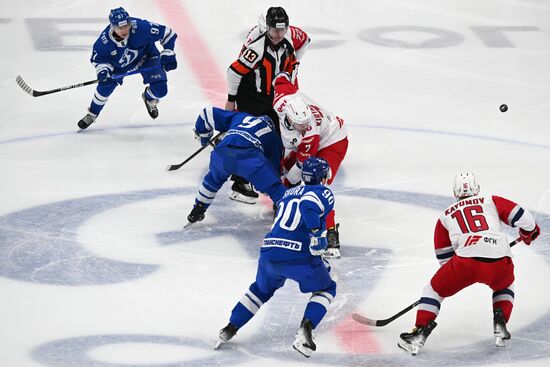 Russia Ice Hockey Kontinental League Dynamo - Lokomotiv