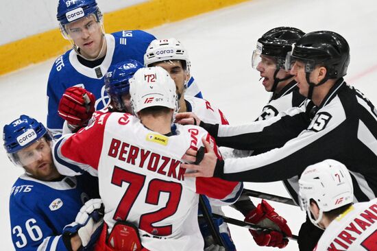 Russia Ice Hockey Kontinental League Dynamo - Lokomotiv