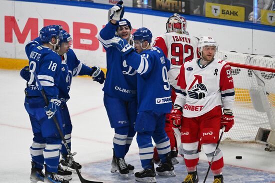 Russia Ice Hockey Kontinental League Dynamo - Lokomotiv