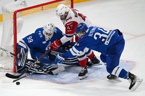 Russia Ice Hockey Kontinental League Dynamo - Lokomotiv