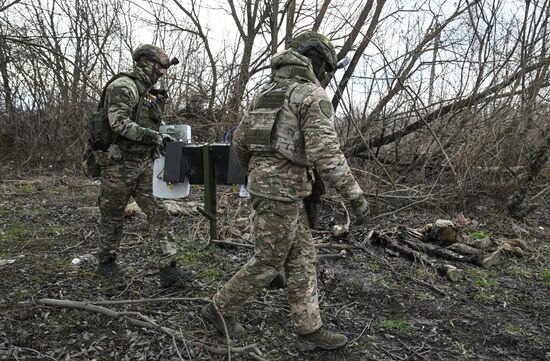 Russia Ukraine Kursk Attack Electronic Warfare