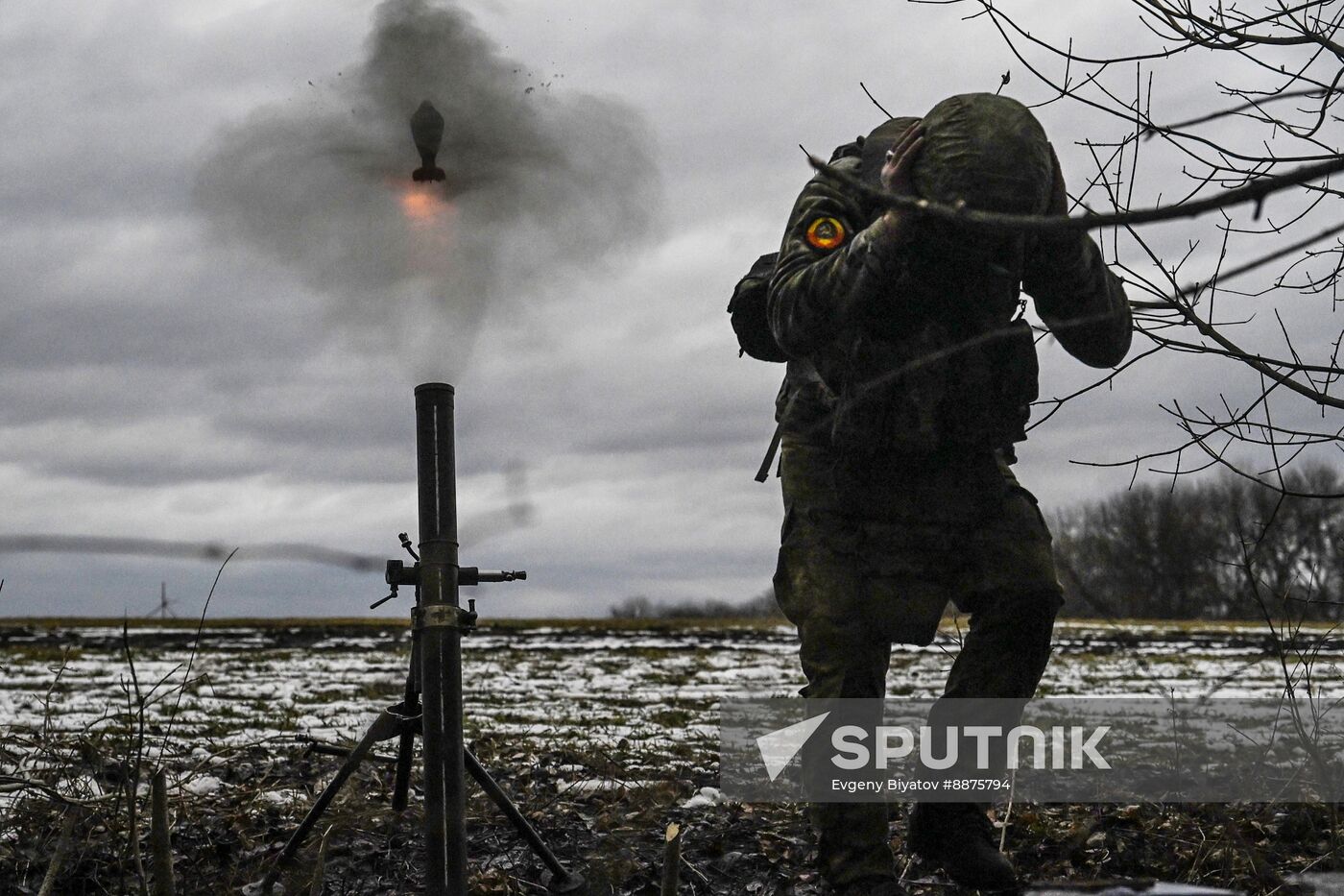 Russia Ukraine Kursk Attack Mortar Crew