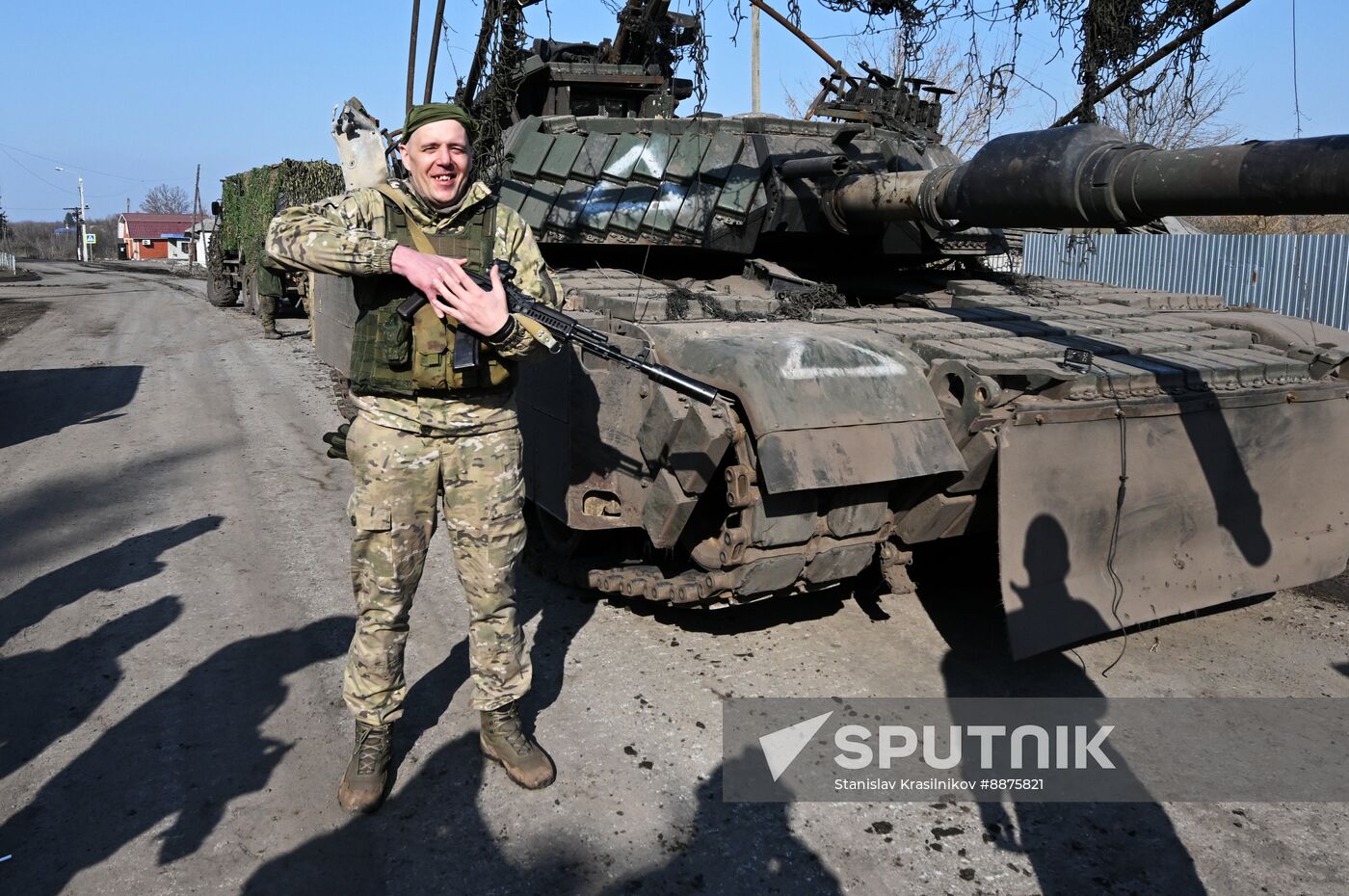 Russia Ukraine Kursk Attack Captured Tank