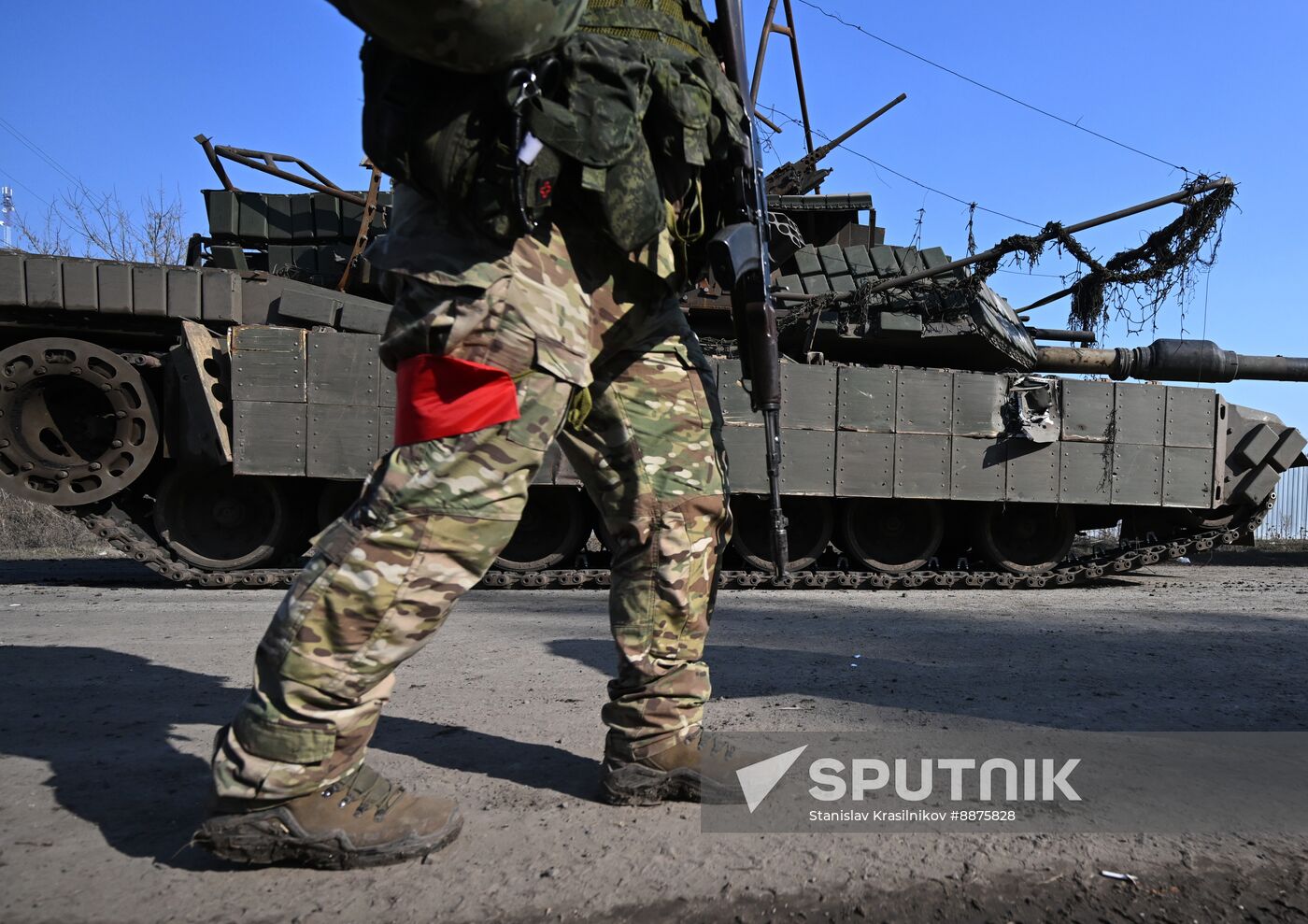 Russia Ukraine Kursk Attack Captured Tank