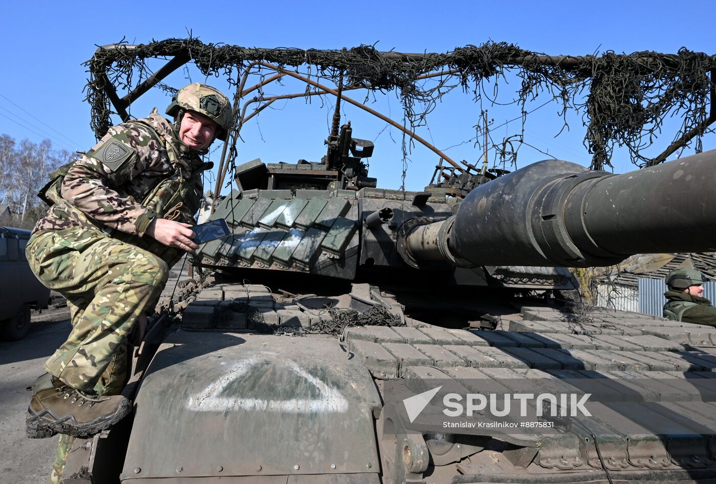 Russia Ukraine Kursk Attack Captured Tank