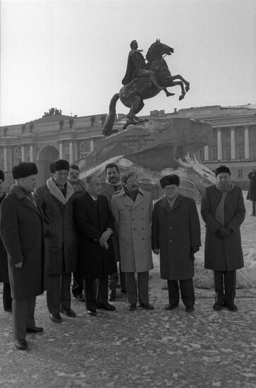 Dante Mario Antonio Caputo visits USSR