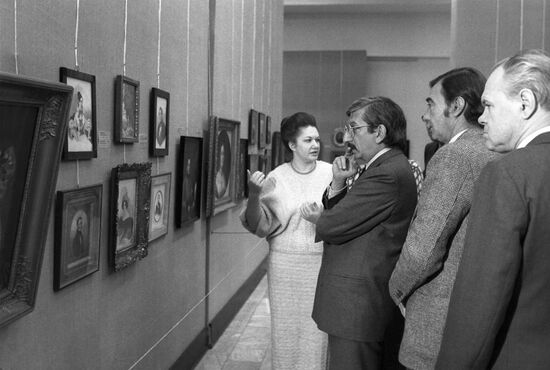 Dante Mario Antonio Caputo visits USSR