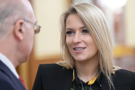 Russia Mishustin Parliament Just Russia For Truth