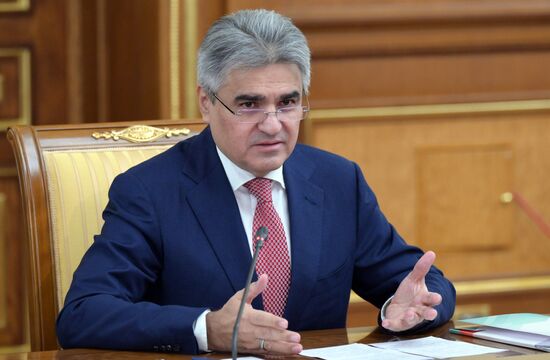Russia Mishustin Parliament New People